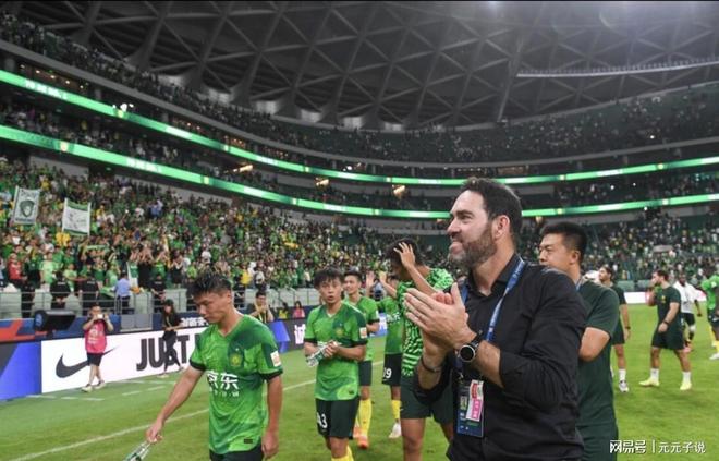 球员个人表现火爆，助球队取得胜利