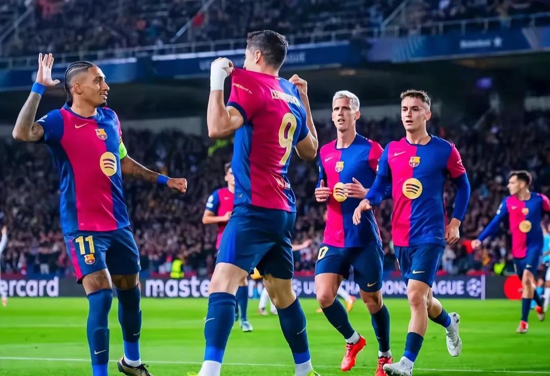 巴塞罗那队一路领先风采 巴塞罗那队一路领先风采
