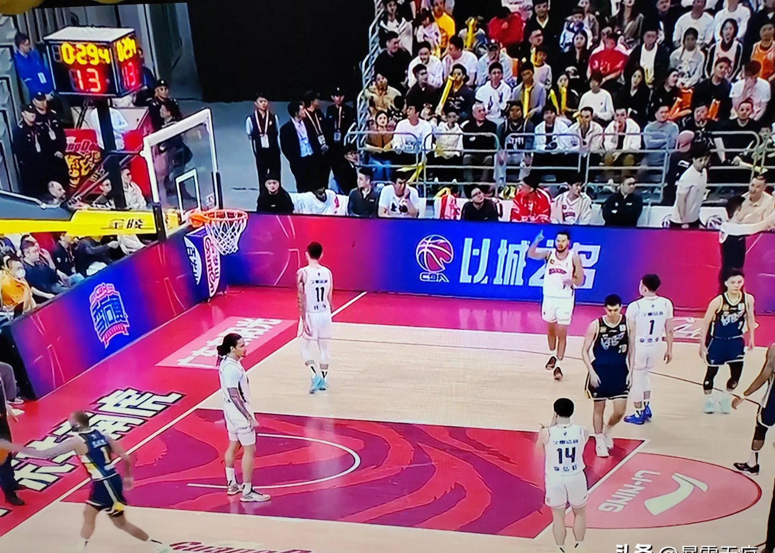 上海队大战在即，球员精神饱满备战