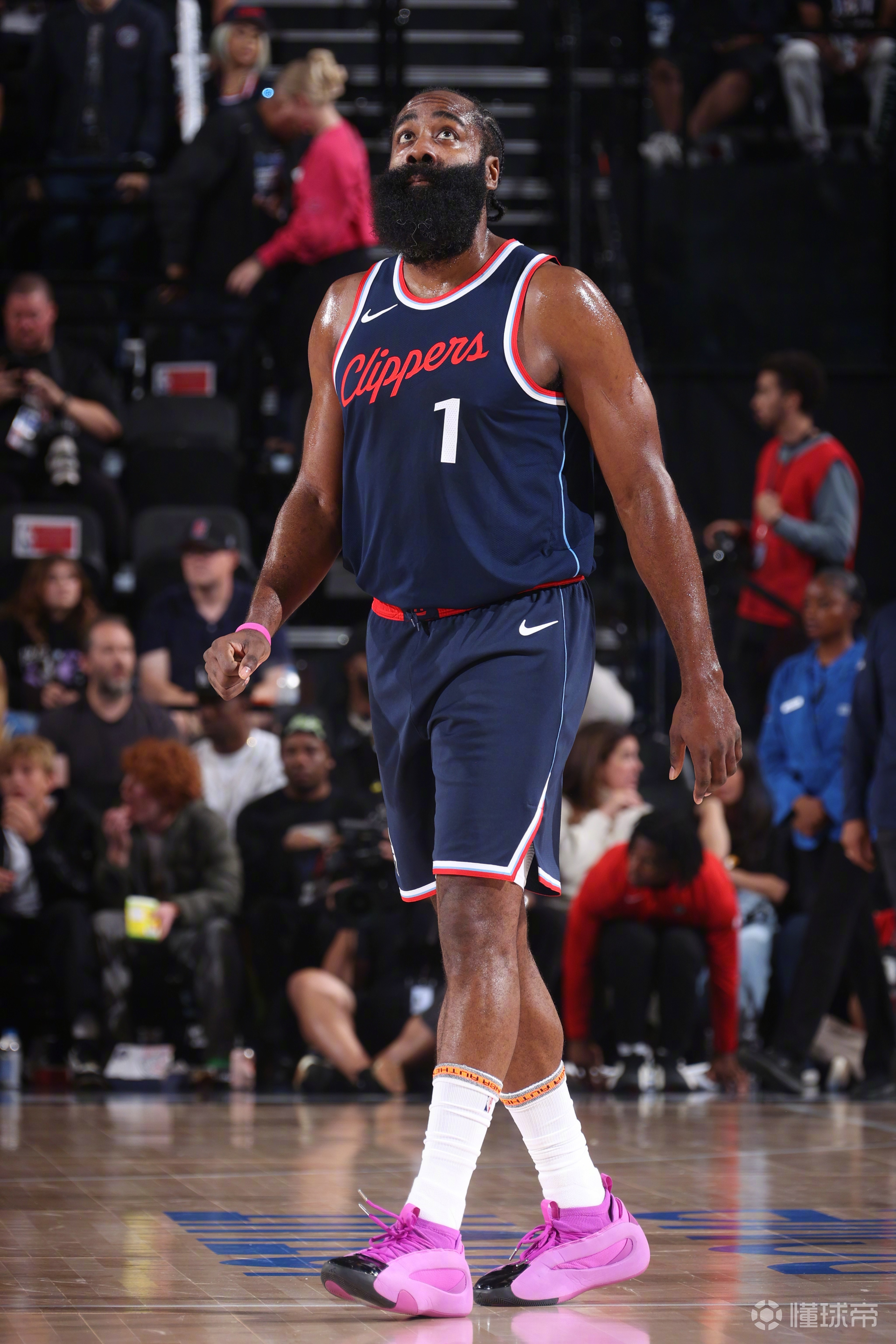 快船双核大爆发,主场胜热火 快船双核大爆发,主场胜热火