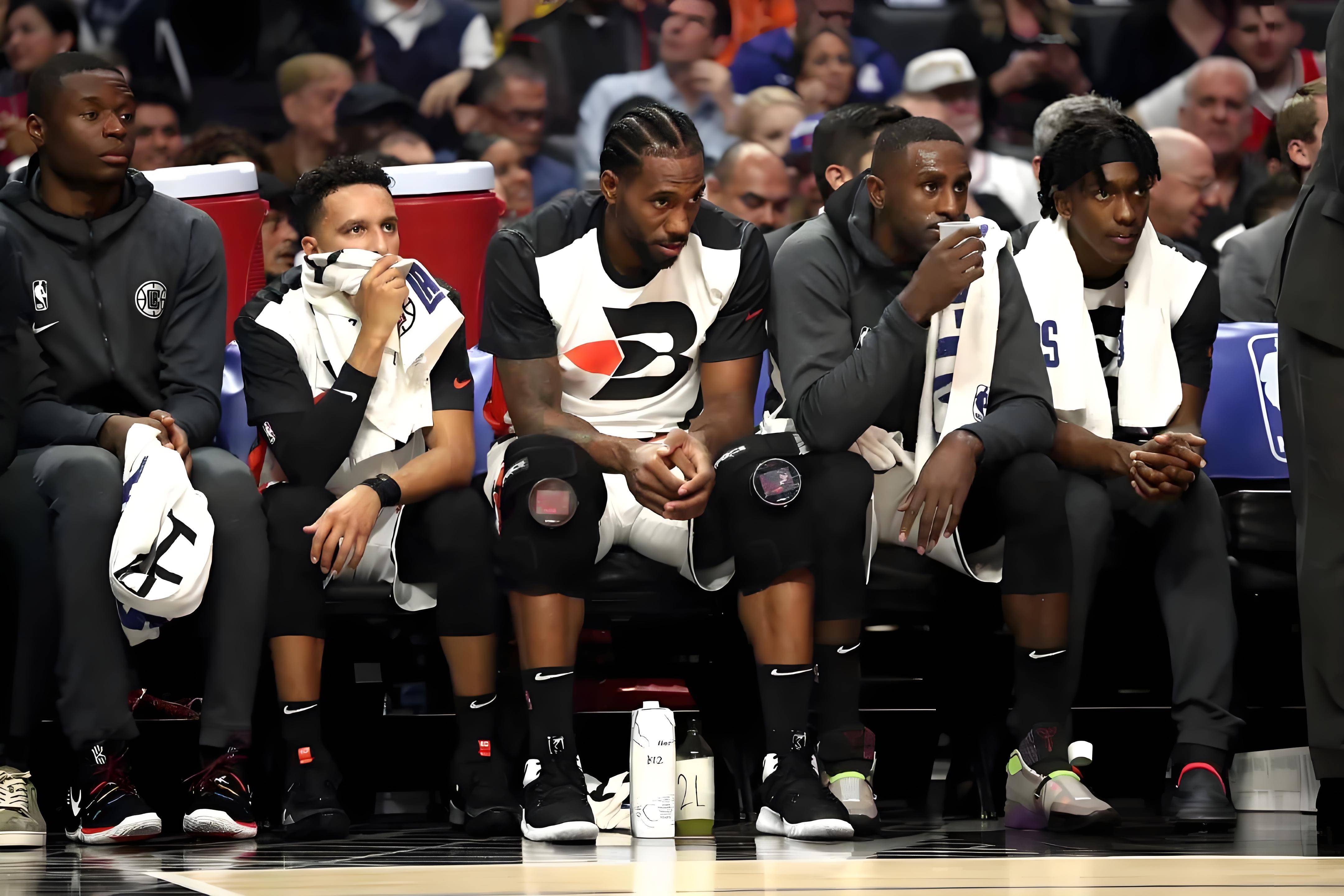 快船双核大爆发,主场胜热火 快船双核大爆发,主场胜热火