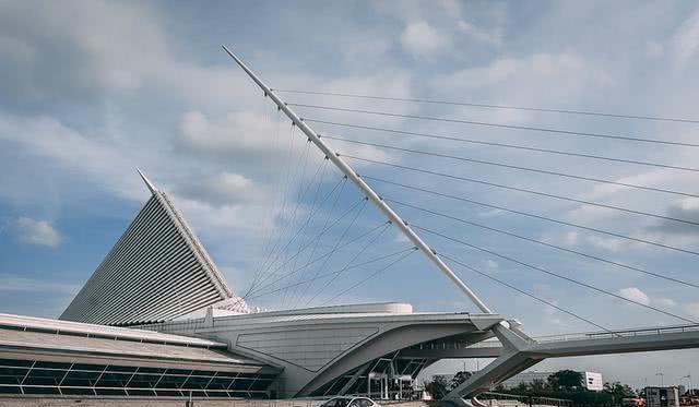 密尔沃基铁人取得连胜，表现惊艳迷人