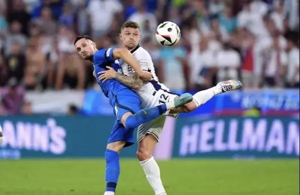 英格兰小胜斯洛伐克，晋级8强