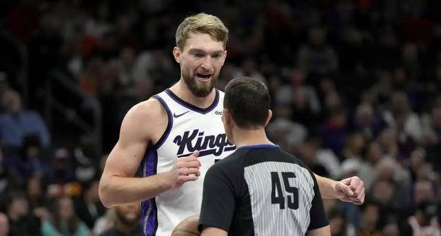 捷克女足实力碾压，势不可挡晋级决赛