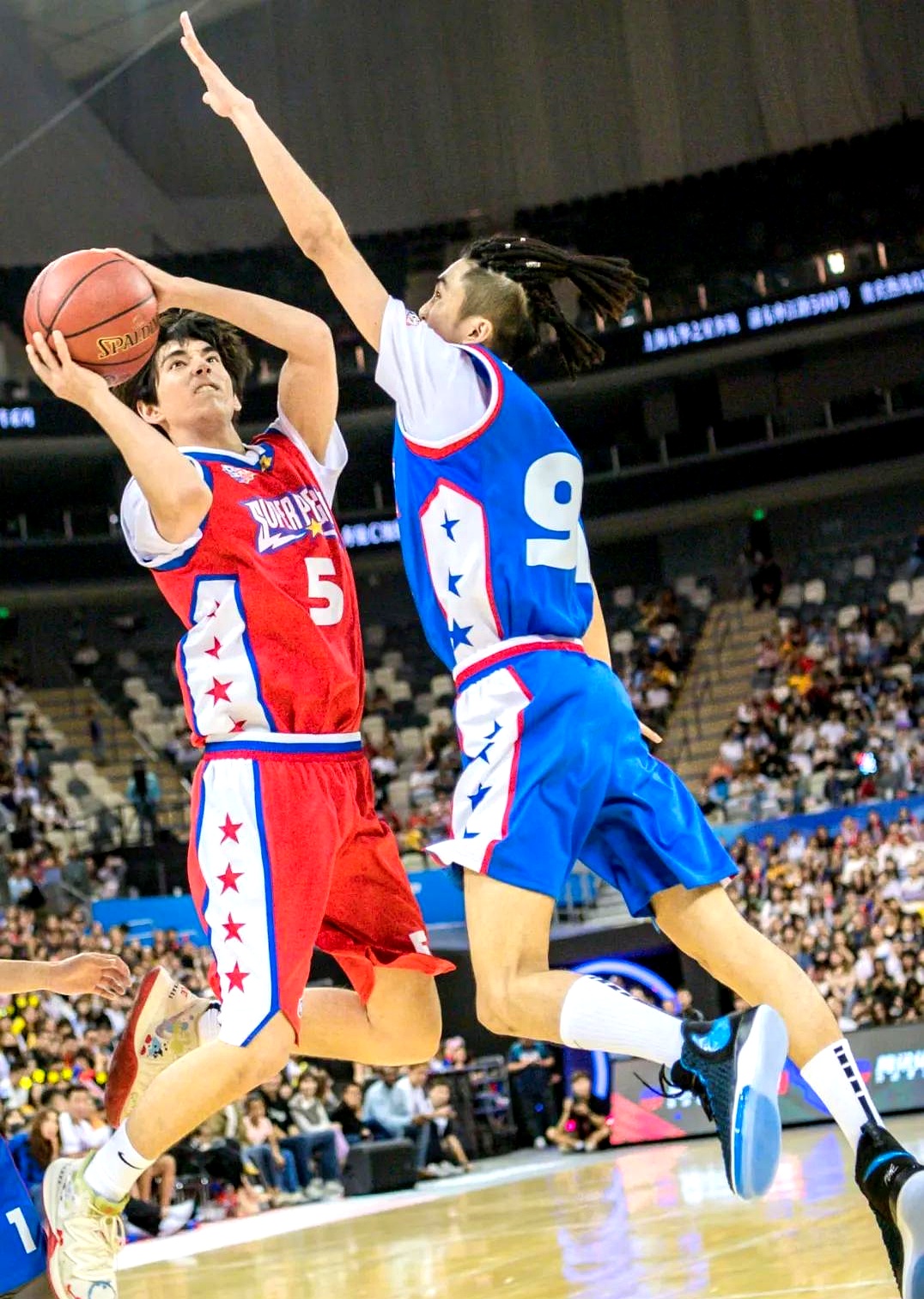 篮球比赛重新开始,球员备战备战全明星赛 篮球比赛重新开始,球员备战备战全明星赛