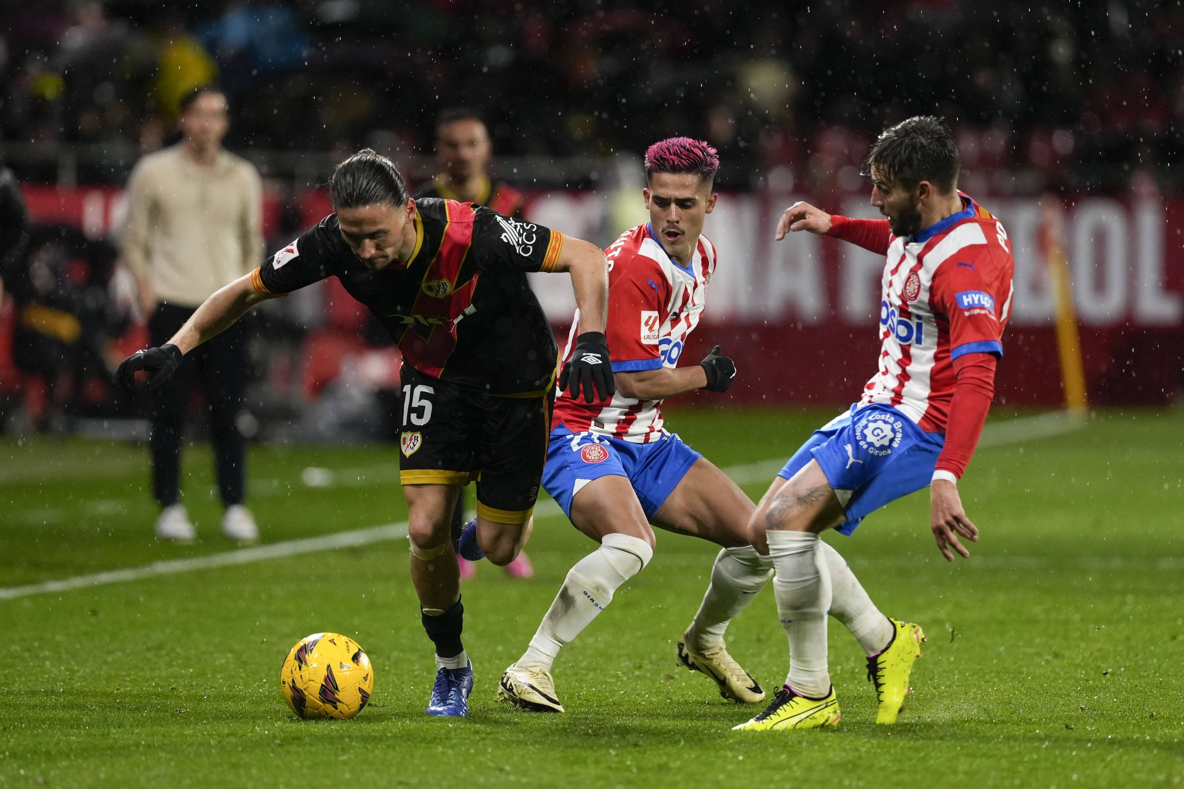 巴拉圭队在客场比赛中展现强势