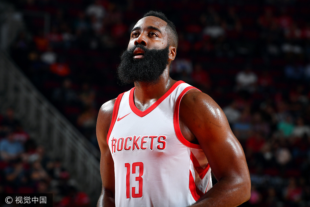 火箭力克马刺，保持不败疆场