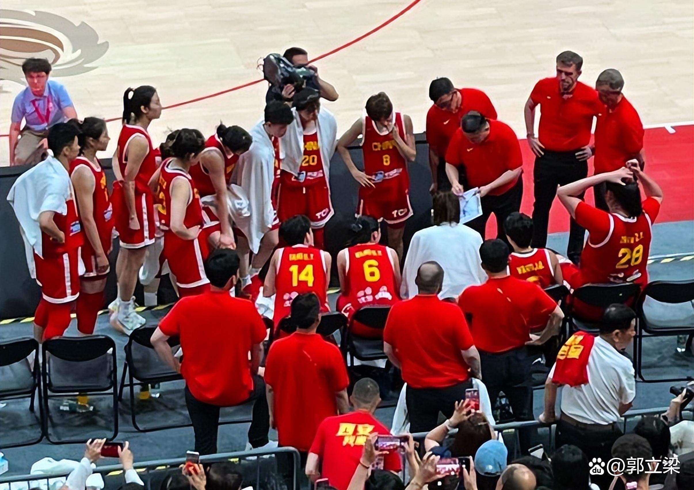 日本女篮横扫法国晋级四强 日本女篮横扫法国晋级四强