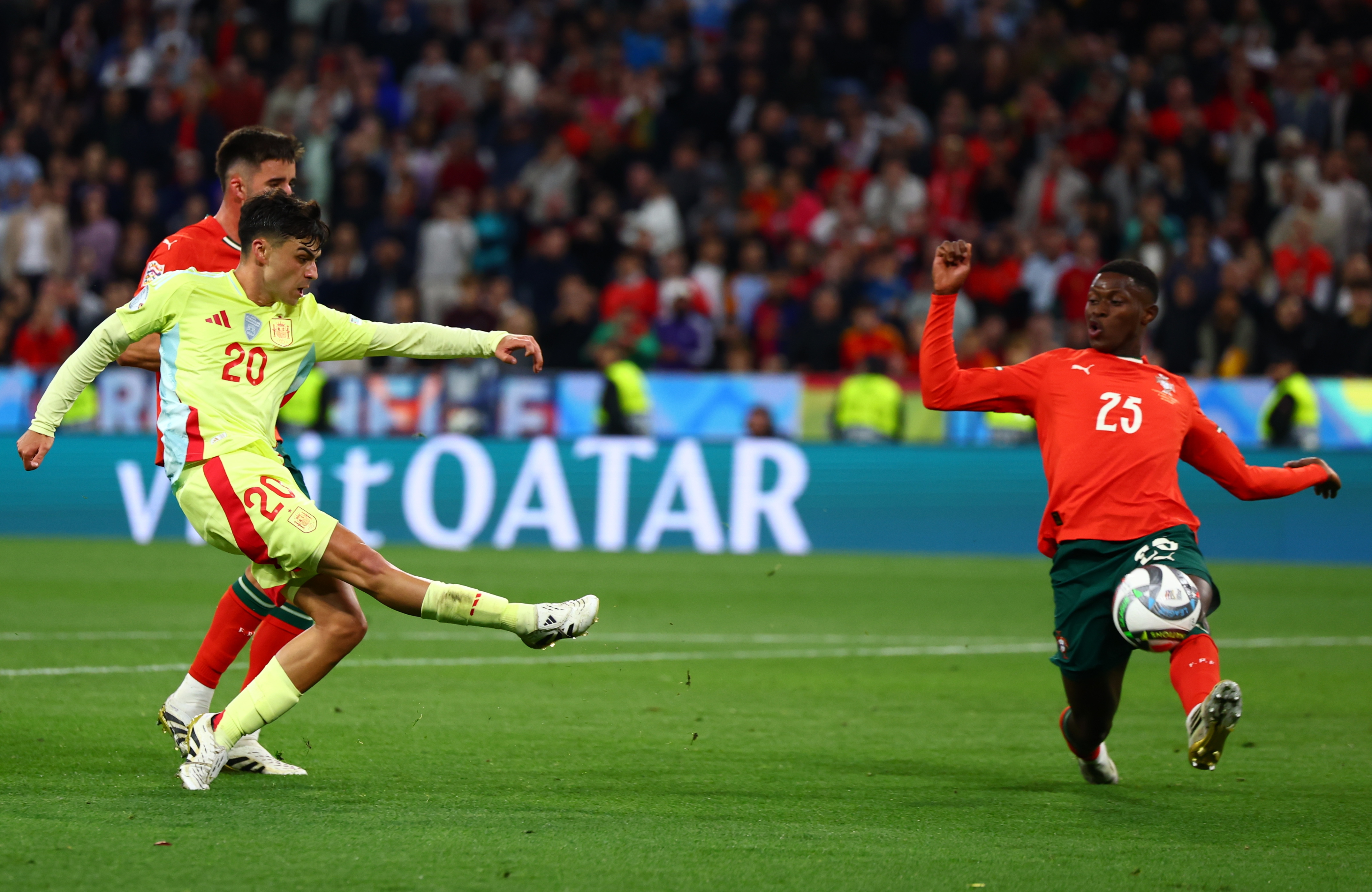 葡萄牙豪取四连胜，卫冕欧国联冠军