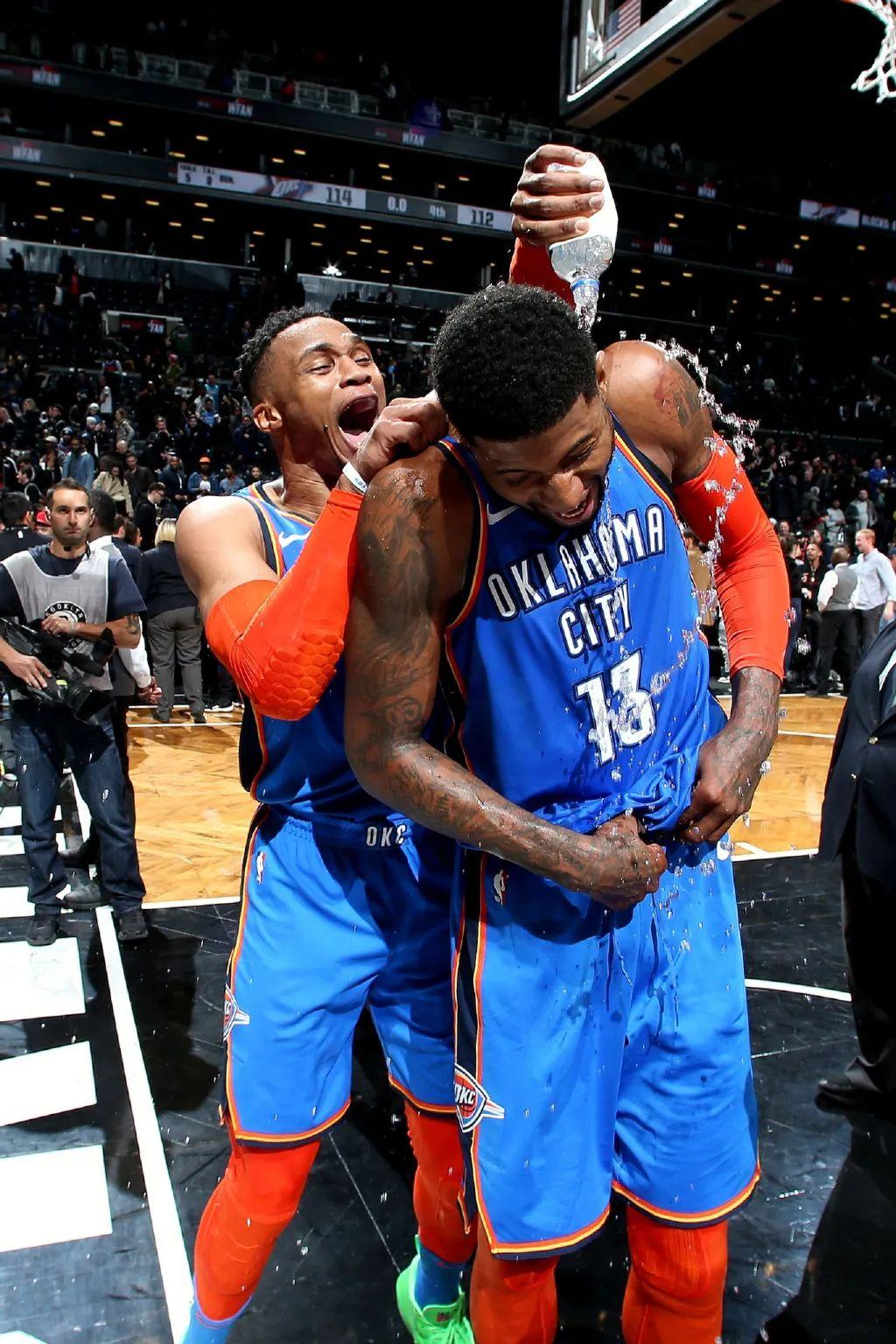 卡塔尔击败卡加廣，女子篮球小组赛胜负难分