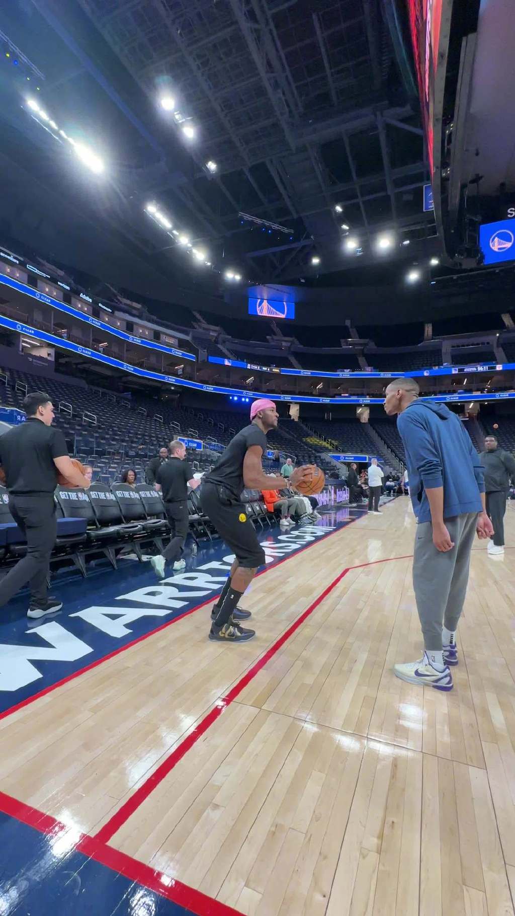 比赛前的热身赛是否会影响队员状态？