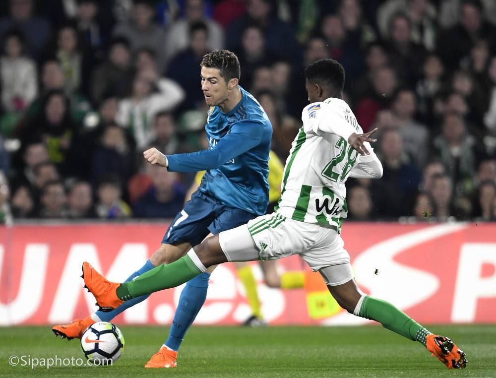 格拉纳达主场失利，陷入保级泥潭