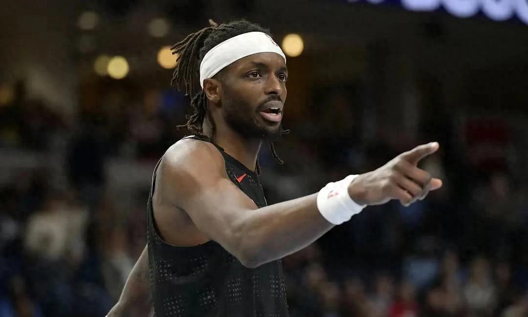 活塞惜败黄蜂，格兰特感谢队友支持