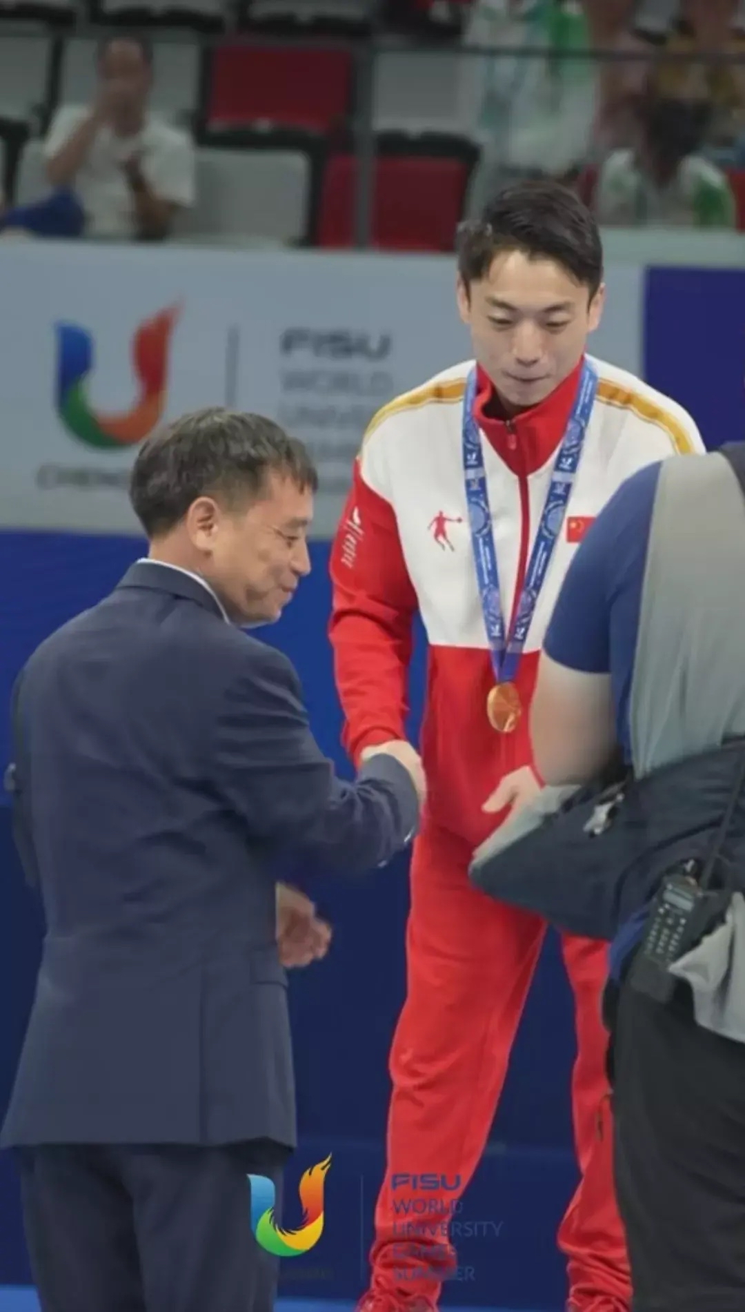 小将表现出色，获得肯定与赞赏