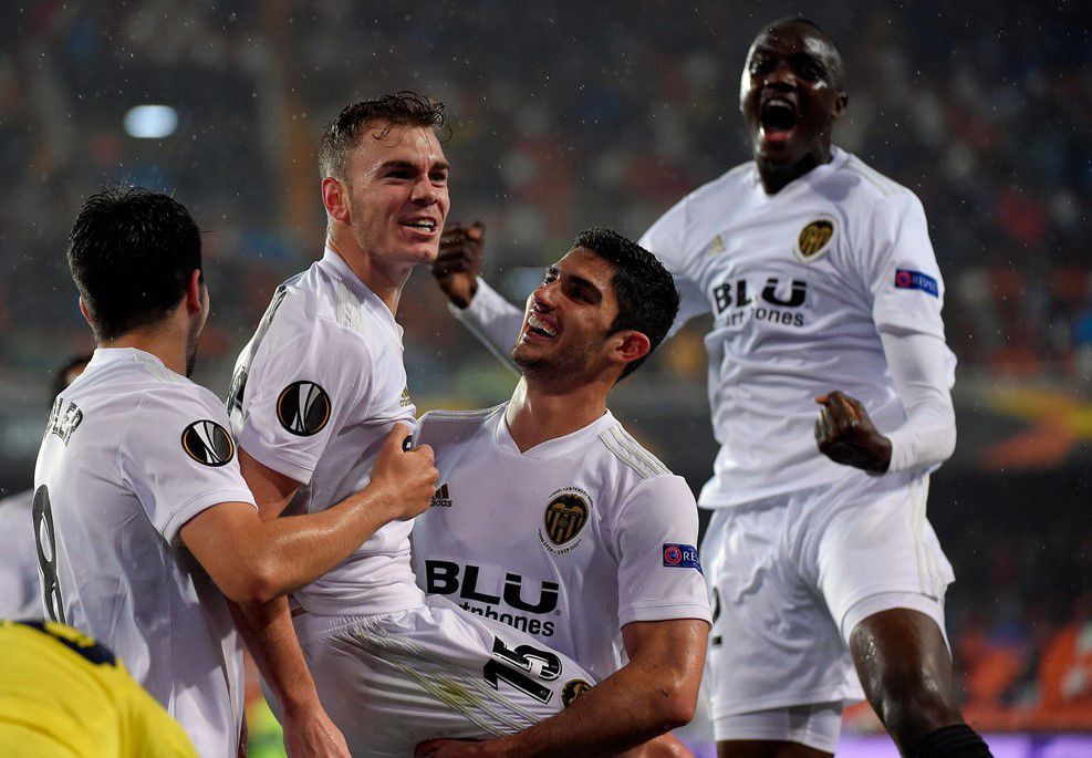 法兰克福超车成功，欧战资格近在咫尺