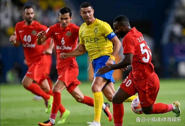 比赛激烈，亚洲足球强队决战亚冠联赛