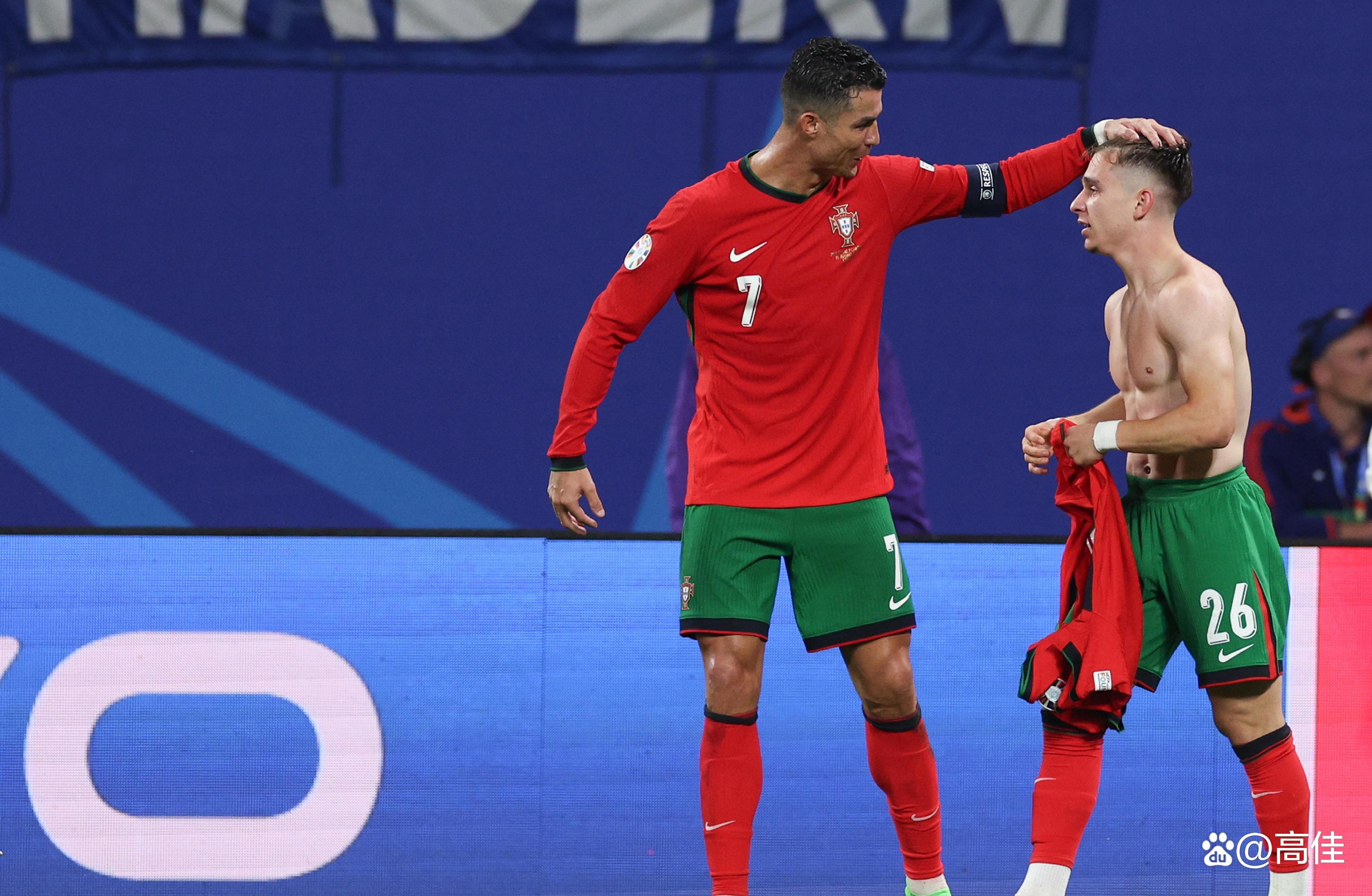 葡萄牙大胜加拿大,布拉齐克失分却表现出色 葡萄牙大胜加拿大,布拉齐克失分却表现出色