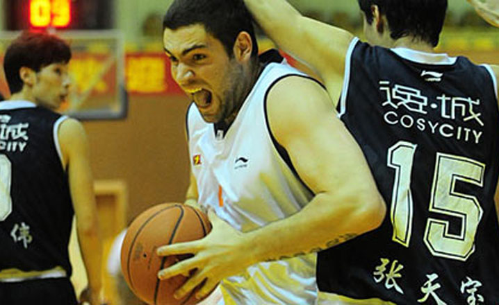 葡萄牙大胜加拿大,布拉齐克失分却表现出色 葡萄牙大胜加拿大,布拉齐克失分却表现出色