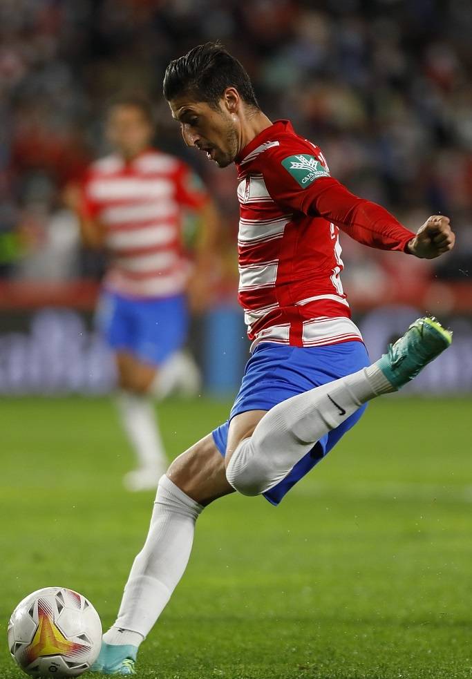 格拉纳达遭逆转失利,错失夺冠机会 格拉纳达遭逆转失利,错失夺冠机会