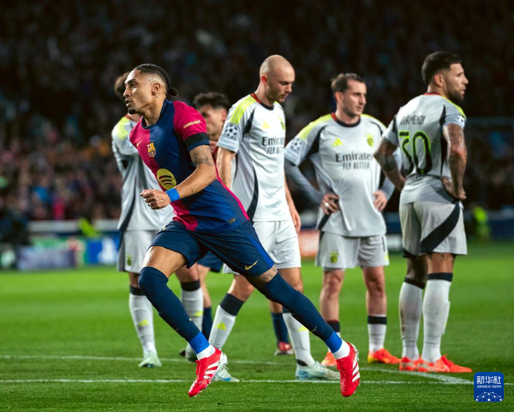 巴塞罗那球员集中训练备战决赛 巴塞罗那球员集中训练备战决赛